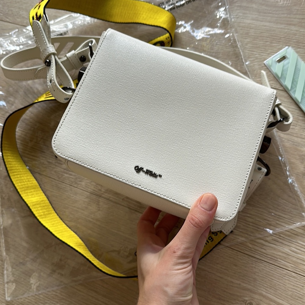 OFF-WHITE C/O VIRGIL ABLOH Mini Binder Clip Flap Bag white - Picture 6 of 9